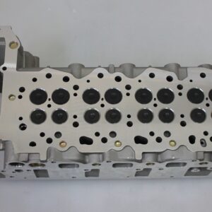 4JJ1 CYLINDER HEAD